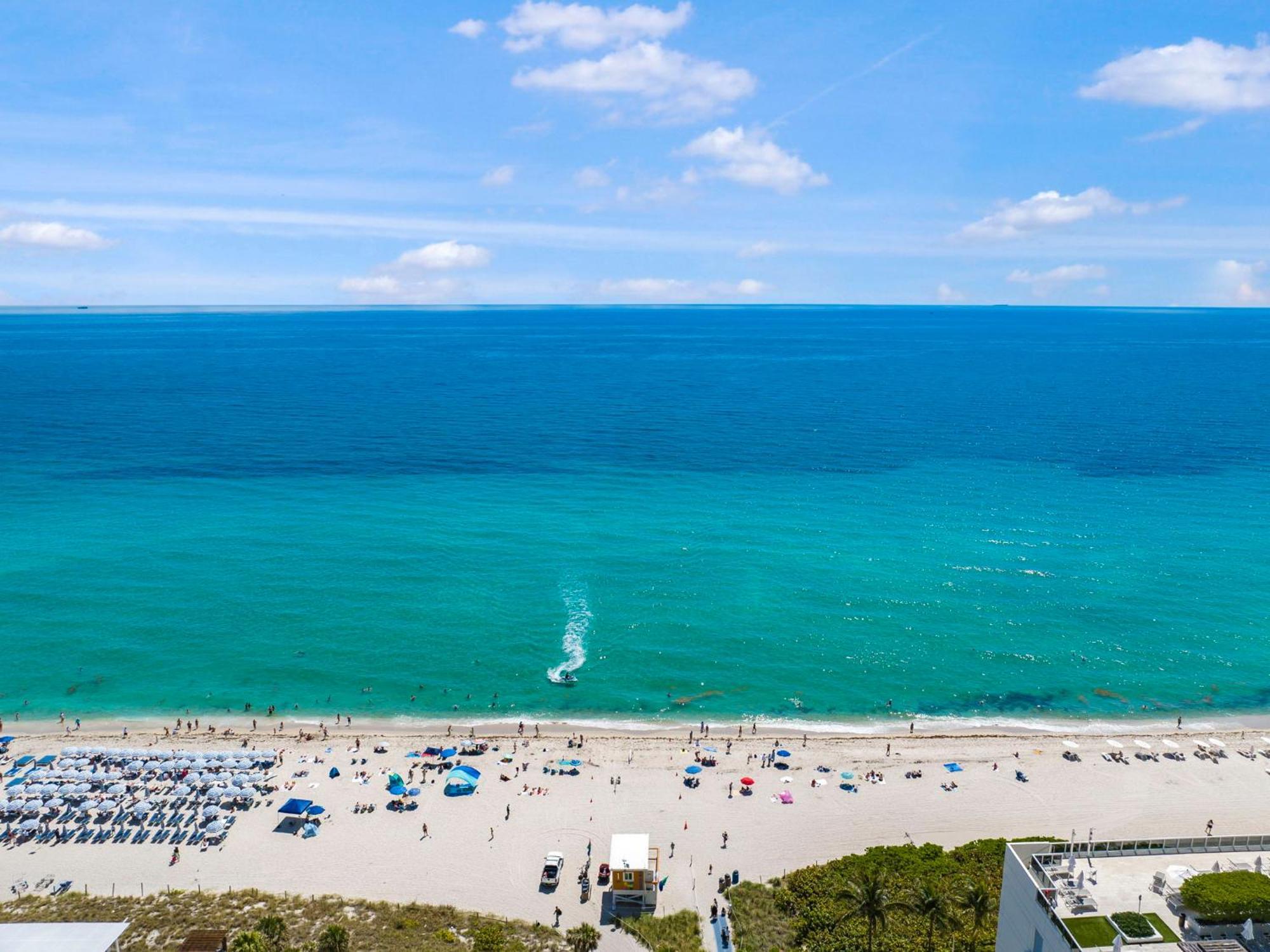 Amazing Oceanfront Views From 24th Floor! Apartamento
