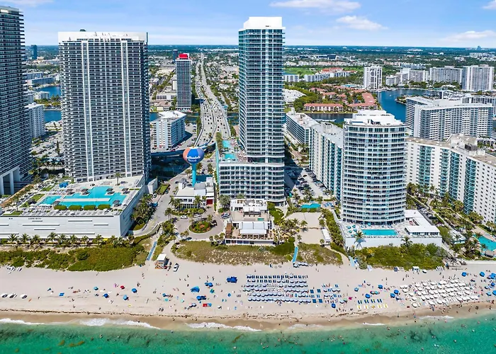 Amazing Oceanfront Views From 24Th Floor!